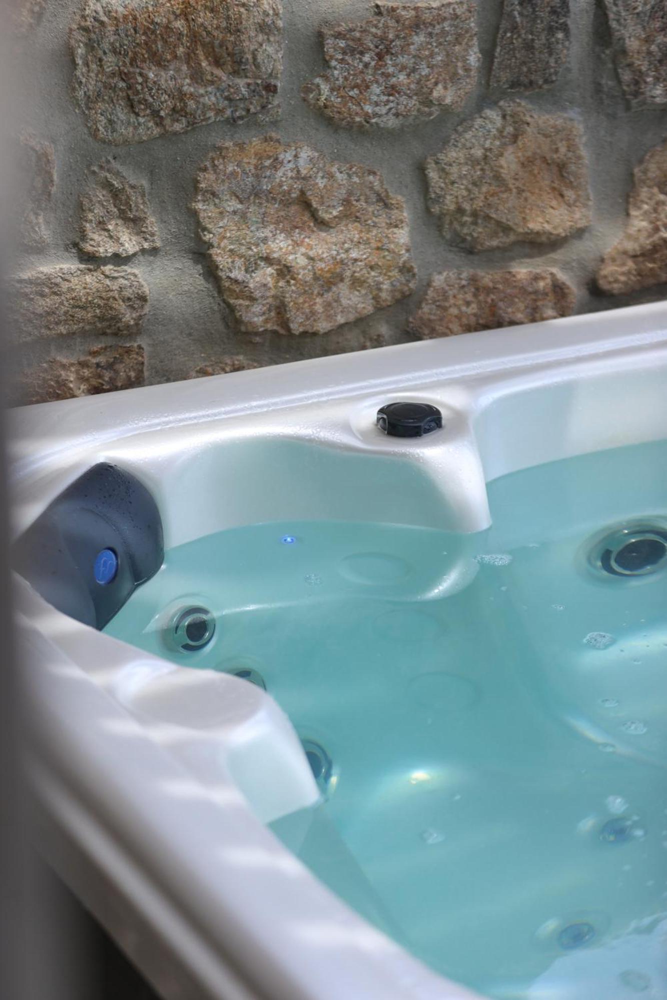 The George With Private Pool, Close To - Chora Villa *